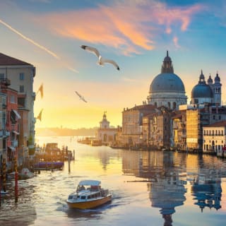 Vuelos Barcelona - Venecia desde 38€ con Skyscanner