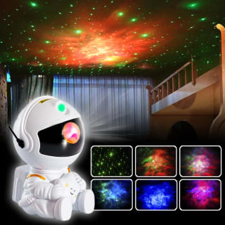 Proyector de astronautas por 19,07€