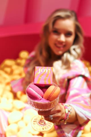 Shop outlet aan sterk verminderde prijzen en korting tot 65% Gratis verzending vanaf €60