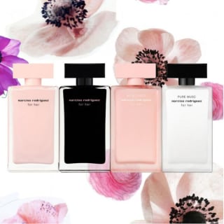 Coffret Narciso Rodriguez for Her : Eau de Parfum 100ml + Lait Corps 50ml + Eau de Toilette Vaporisateur 10ml à 87,66€