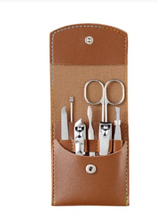Juego de corta uñas de 7 piezas con estuche solo 2€
