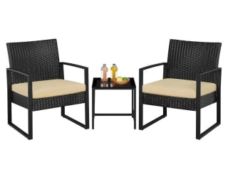 Juego de Sillas y Mesa de ratan para exterior por 74,99€