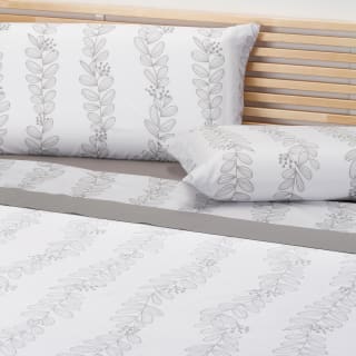 Pikolin Home Juego Sábanas Polialgodón Algodón 50% Cama 135 cm por 18,99€