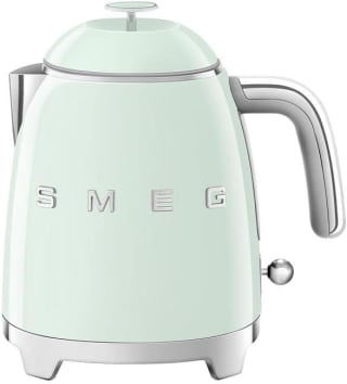 Smeg KLF05PGEU waterkoker voor €64 bij Amazon