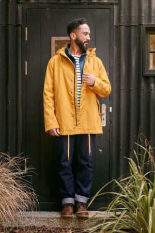 Achieve a Seasalt Cornwall men's cliff path waterproof jacket (XXL) at eBay for £19.20