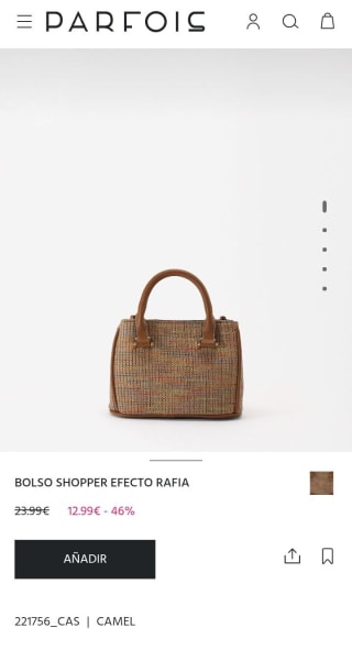Bolso Shopper efecto rafia por 12,99€.