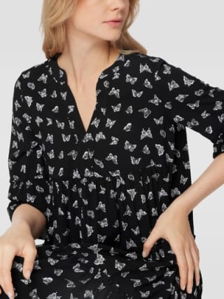 Review Knielange jurk met all-over bloemenmotief voor €2,99 bij Peek & Cloppenburg