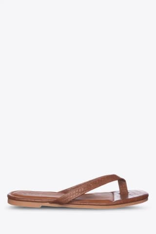 Diverse dames slippers voor €5 bij Bristol