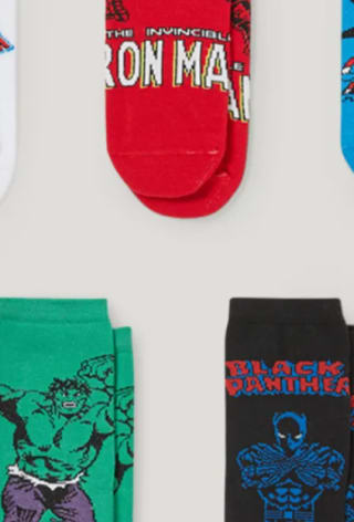 Marvel sneakersokken 5 paar voor €3,99 en 4 paar voor €2,99