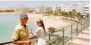 Escapada de 8 días a Lanzarote comidas y vuelos desde 859€ pxp