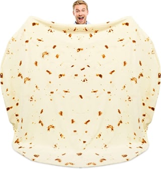 Manta en Forma de Tortilla a $200 en Amazon