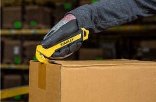 Cortador de embalajes STANLEY STHT10356-0 bi materia a solo 3,95€