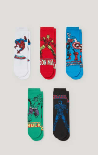 Marvel sneakersokken 5 paar voor €3,99 en 4 paar voor €2,99