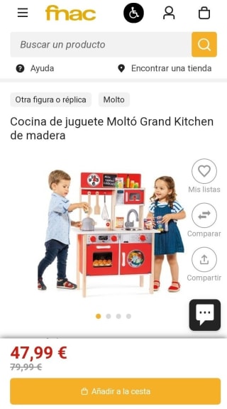 Cocina de juguete Moltó Grand Kitchen de madera por 47,99€.