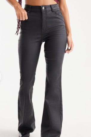 Jeans Coated Bota Ancha 01 por $12.490
