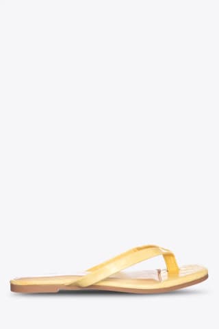 Diverse dames slippers voor €5 bij Bristol