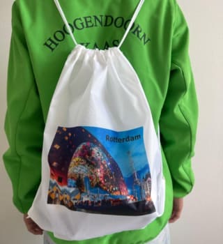 Gratis Rotterdam-tas bij aankoop van een Rotterdamse kaas bij Hoog & Doorn