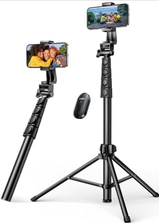 Tripode/Selfie Stick marca Ugreen con control remoto por $440 en Amazon
