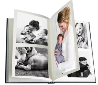 Voucher voor een A4-Fotoboek Hardcover met 72 Pagina's voor €16,95 bij Ibood