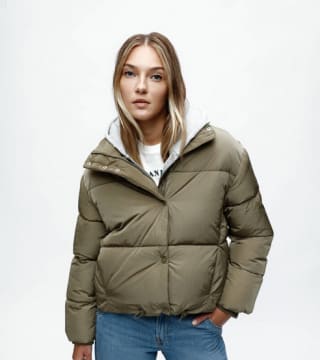 Chaqueta acolchada Lefties Mujer por solo 12,99€