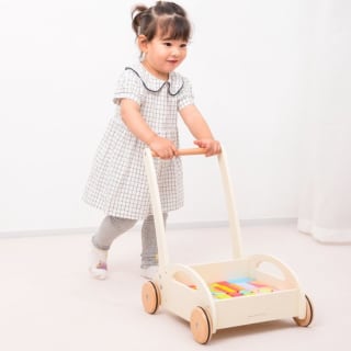 New Class ic Toys Baby Walker met houten bouwstenen voor €16,44 bij Bol.com