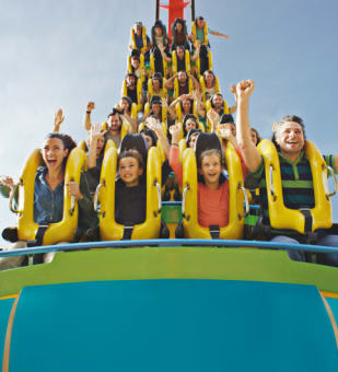 Hotel+Entradas PortAventura por 66€.