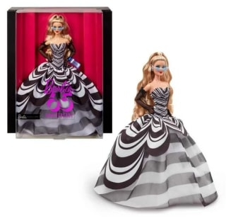 Muñeca Barbie Signature 65° Aniversario por $640 | Walmart
