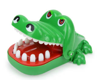 juegos de dentista con dedos mordedores de cocodrilo por 0,33€