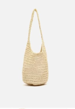 bolso de hombro efecto rafia por 12€