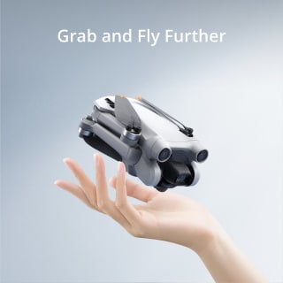 DJI Mini 3 Pro + RC Smart Remote Controller voor €699 bij Bol.com