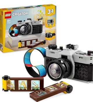 Set LEGO Creator 3 en 1 Cámara Retro de Juguete Convertible en Videocámara Vintage y Televisor por 14,99€