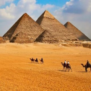 Viaja a Egipto desde Madrid con un paquete completo por 429€