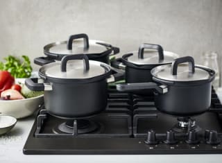 Pannenset 8-delig BK Flow Cool Black