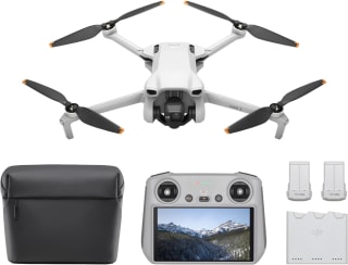 DJI Mini 3 - Drone - Fly More Combo - Met DJI RC Smart Remote Controller voor €687,41 bij Amazon
