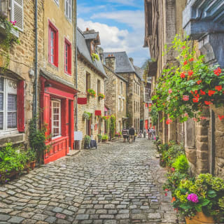 9 días Julio - Agosto Ruta por Normandía, Bretaña y Valle del Loira desde 616€