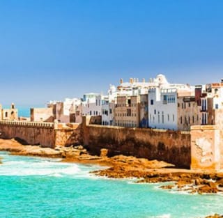Vuelos ida y vuelta Valencia - Agadir desde 31€ con Skyscanner