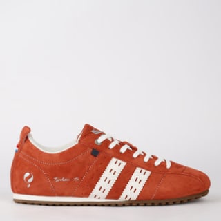 Twee paar sneakers voor €149 bij Quick