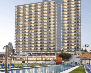 Benidorm 2 noches Hotel pensión completa incluida por solo 85€ PxPm2