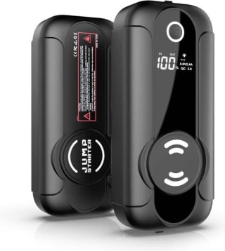 BoostBlitz Jumpstarter 4000A/24.000 mAh voor €78,90 bij Bol