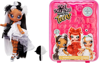 Na Na Na Surprise Teens Odette Lakewood Swan voor €11,95 bij Amazon