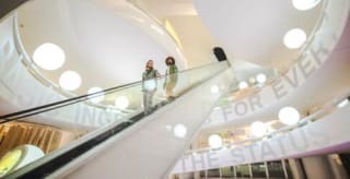 2 billets pour le musée + nuit d'hôtel Premium + petit-déjeuner Musée BMW à Munich à 52€