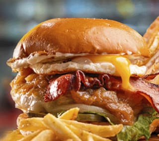 2x1 en cenas de Fridays de domingo a jueves