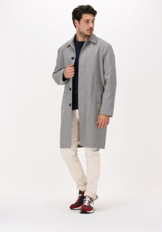 Minimum herenjas voor €53,95 bij Omoda