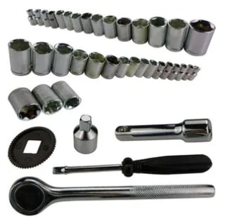 Juego de Dados y Matraca SureBilt 39 Piezas por $99 en AutoZone