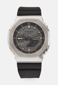 Reloj Casio G-SHOCK GM-2100 METAL por 144,46€