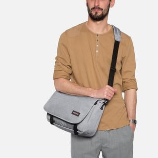 Eastpak JR Schoudertas - Sunday Grey voor €22,90 bij Amazon NL