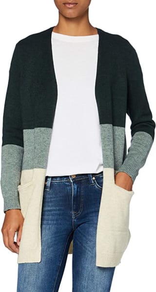 Only gebreide vest voor €9 op Amazon