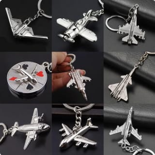 Llaveros de aviones en metal. 21 modelos por 0,76€