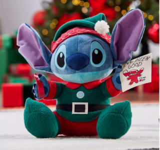 peluche de noël stitch à 10€