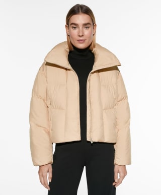 Chaqueta corta plumas Oysho por 39,99€